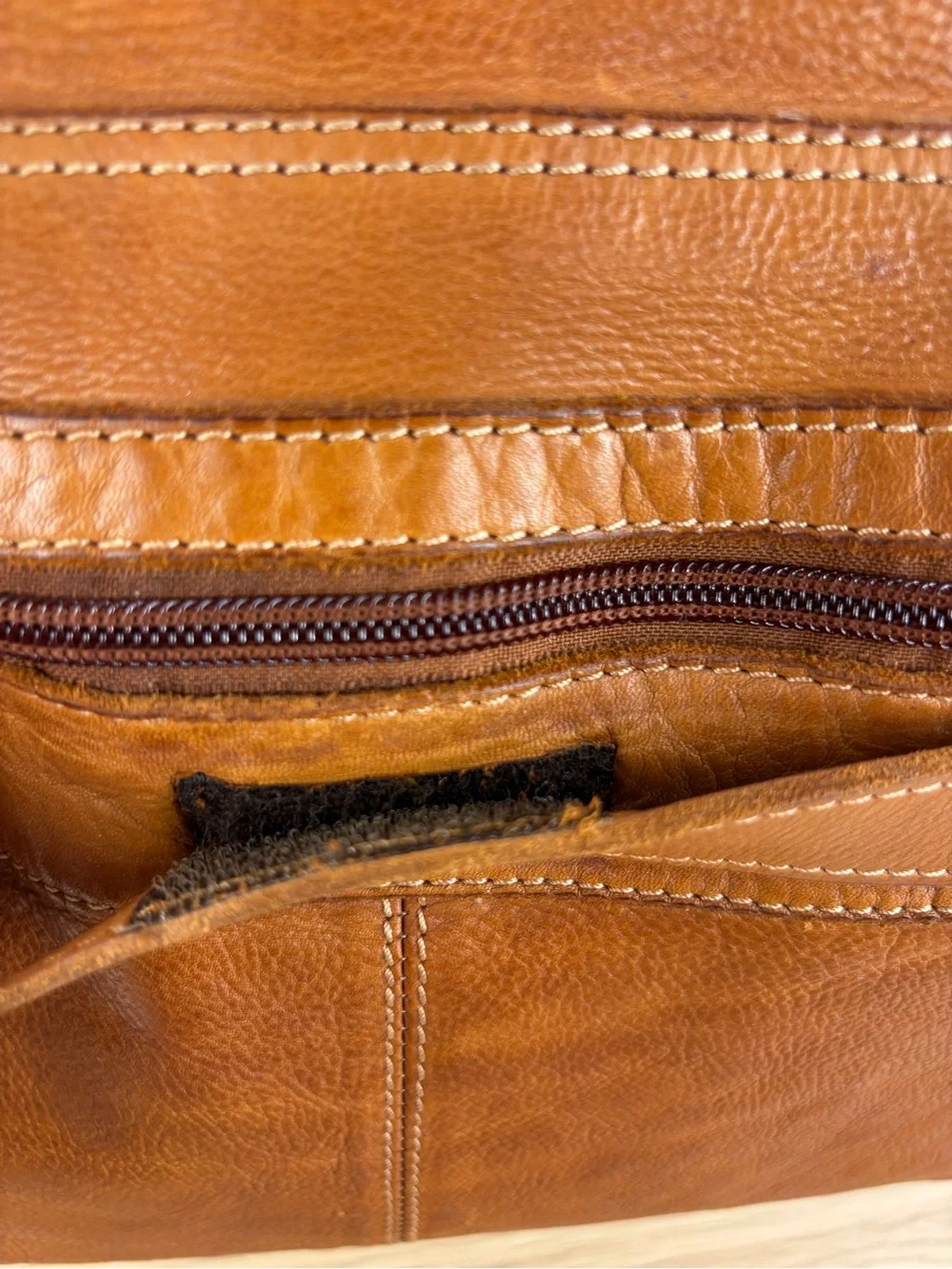 Marta Ponti Oslo Cognac Leather Messanger Shoulder Bag LIKE NEW!